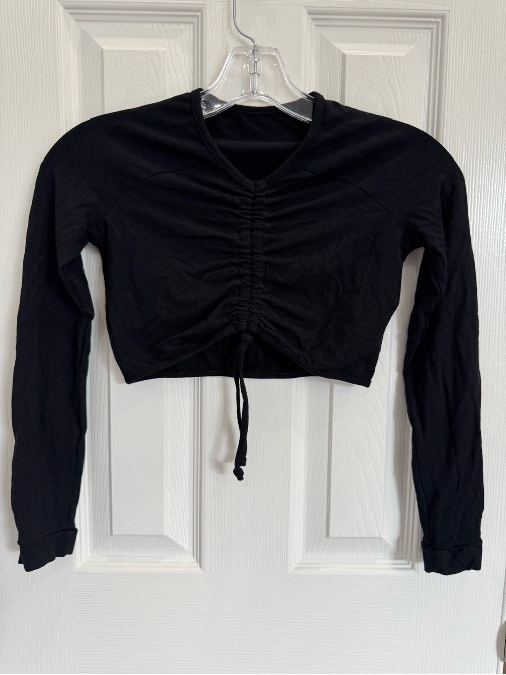 Women's Black Long-Sleeve Ruched Drawstring Crop Top